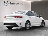 2021 Toyota Corolla LE image 3