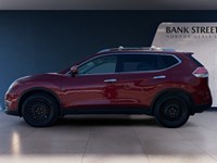 2015 Nissan Rogue FWD 4dr SV