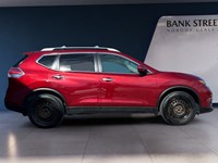 2015 Nissan Rogue FWD 4dr SV
