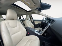 2017 Volvo V60 4dr Wgn T5 Special Edition Premier AWD