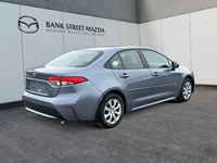 2022 Toyota Corolla LE CVT