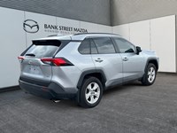 2021 Toyota RAV4 XLE AWD