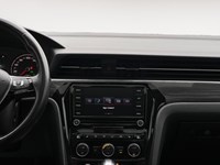 2020 Volkswagen Passat Highline Auto