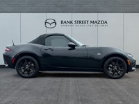2023 Mazda MX-5 GS Manual