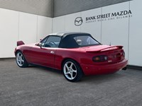 1994 MAZDA MX5 Miata 2dr Convertible