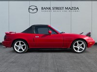 1994 MAZDA MX5 Miata 2dr Convertible