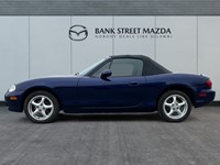 2004 Mazda MX-5 Miata 2dr Conv GS Manual