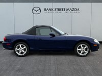 2004 Mazda MX-5 Miata 2dr Conv GS Manual