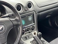2004 Mazda MX-5 Miata 2dr Conv GS Manual