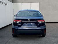 2022 Toyota Corolla LE CVT