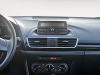 2015  Mazda3 Sport 4dr HB Sport Auto GX