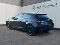 2015  Mazda3 Sport 4dr HB Sport Auto GX