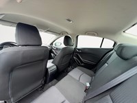2015  Mazda3 4dr Sdn Auto GX