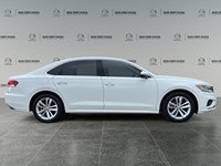 2020 Volkswagen Passat Highline Auto