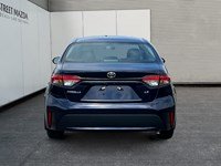 2022 Toyota Corolla LE CVT