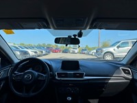 2017  Mazda3 4dr Sdn Man GX