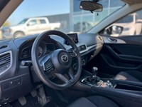 2017  Mazda3 4dr Sdn Man GX