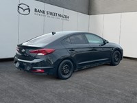 2019 Hyundai Elantra Preferred Auto