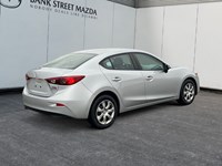 2017  Mazda3 4dr Sdn Auto GX