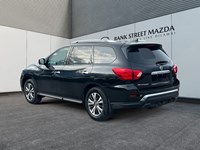2019 Nissan Pathfinder 4x4 SL Premium