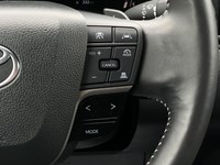 2025 Toyota Camry SE Hybrid - One Owner - Clean CarFax