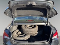 2022 Hyundai Elantra Preferred IVT