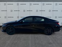 2022 Hyundai Elantra Preferred IVT