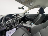 2017  Mazda3 4dr Sdn Auto GX