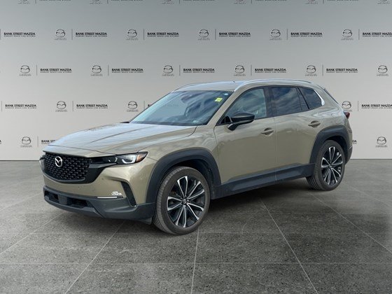 2024 Mazda CX-50 GT