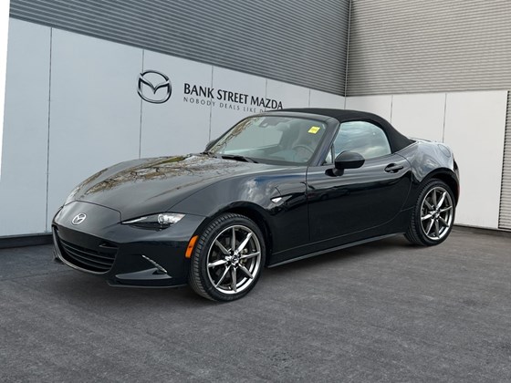2023 Mazda MX-5 GT (M6)