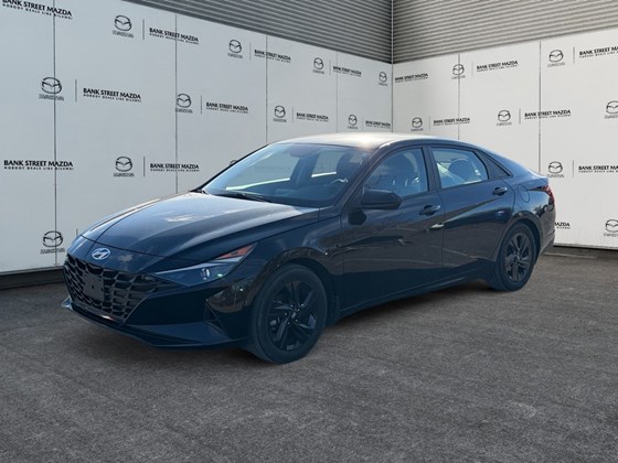 2022 Hyundai Elantra Preferred