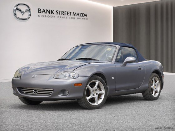 2003 Mazda MX-5 Miata SE (M6)