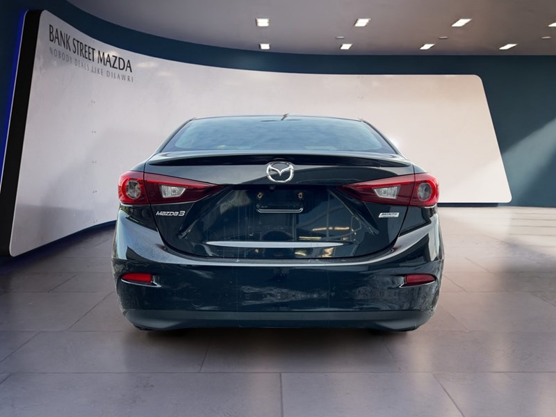 2014  Mazda3 4dr Sdn Auto GS-SKY