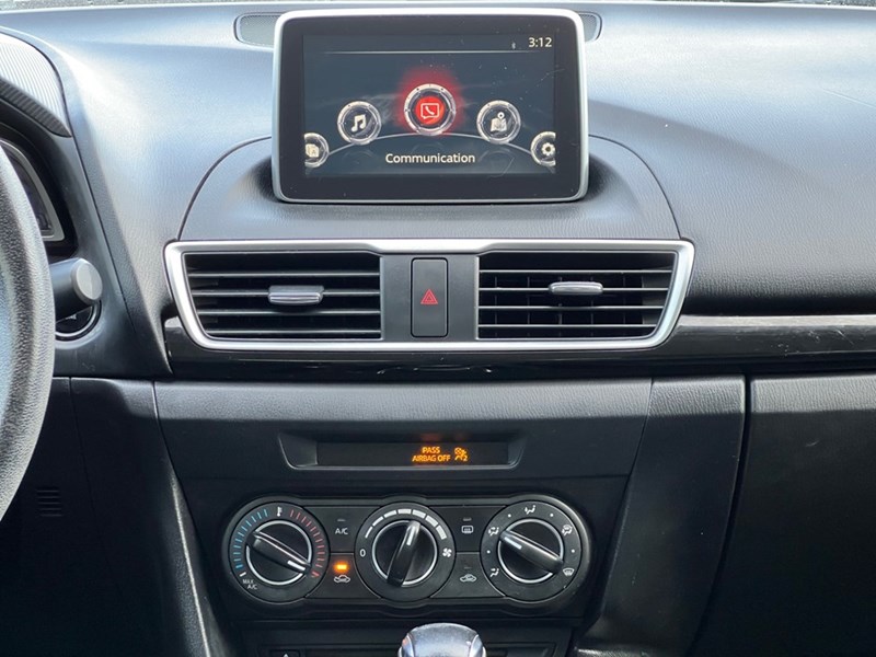 2014  Mazda3 4dr Sdn Auto GS-SKY