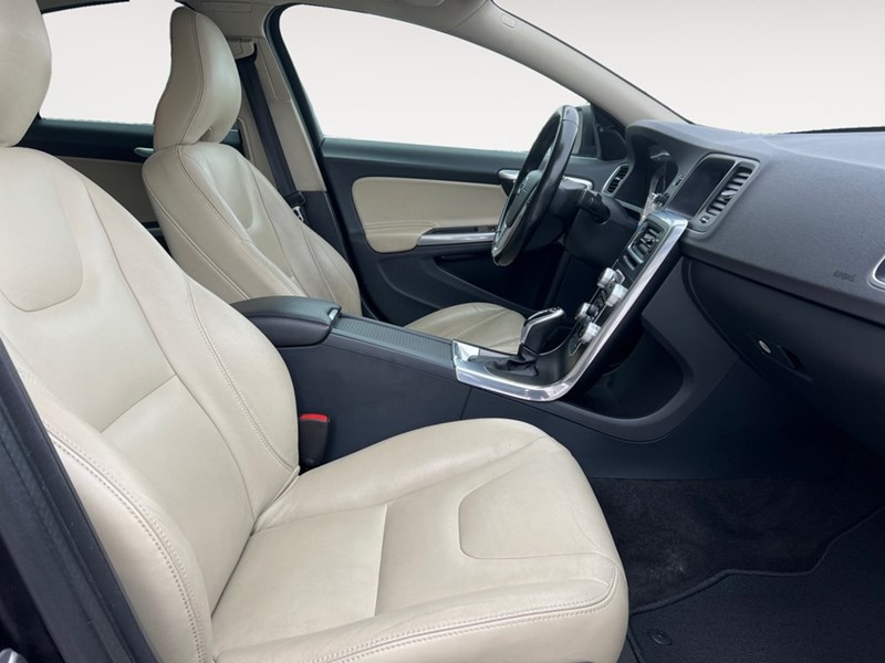 2016 Volvo S60 4dr Sdn T5 Special Edition Premier AWD