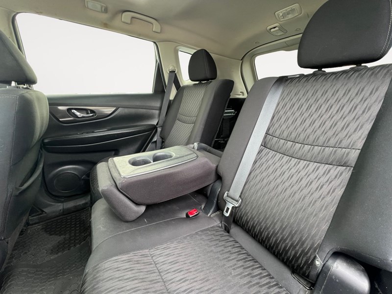 2020 Nissan Rogue AWD SV