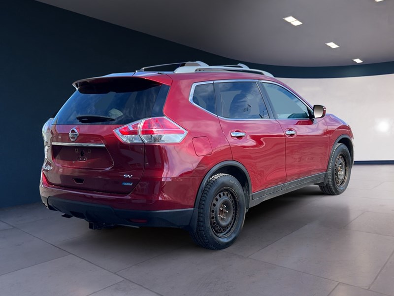 2015 Nissan Rogue FWD 4dr SV