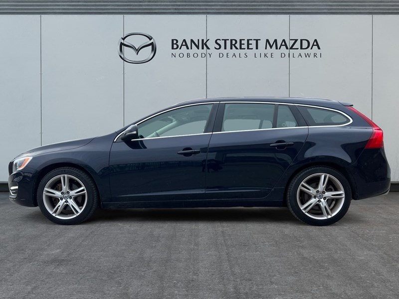 2017 Volvo V60 4dr Wgn T5 Special Edition Premier AWD