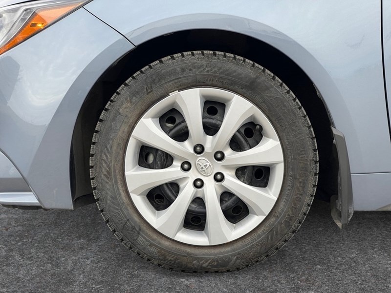 2022 Toyota Corolla LE CVT