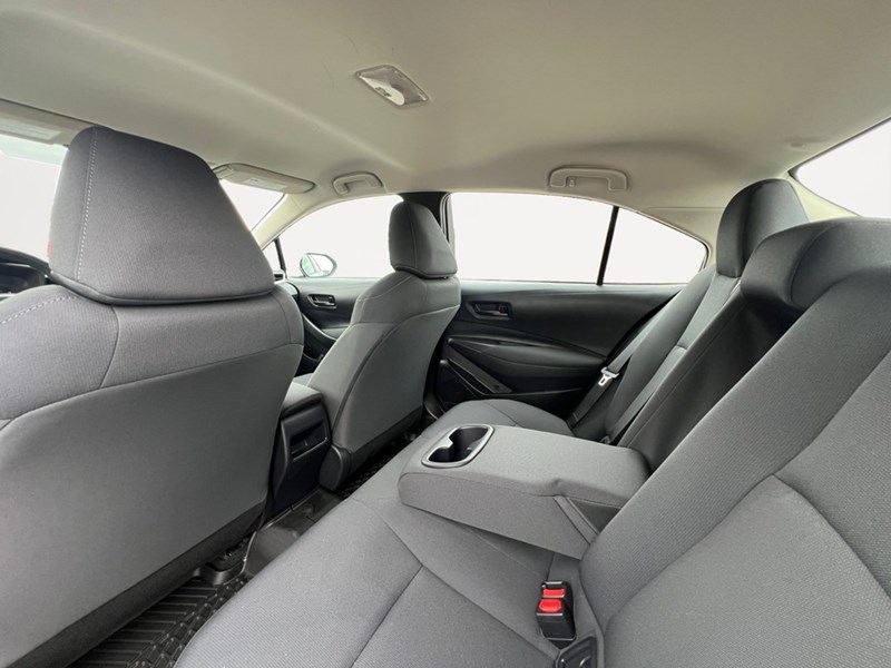 2022 Toyota Corolla LE CVT