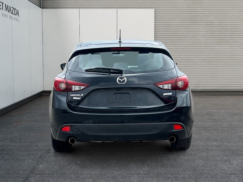2016  Mazda3 Sport 4dr HB Sport Man GS
