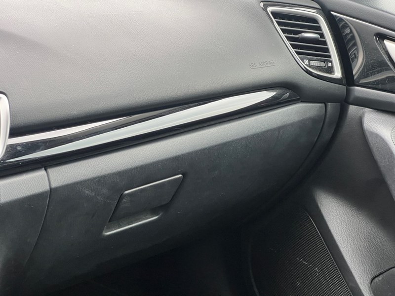 2016  Mazda3 Sport 4dr HB Sport Man GS