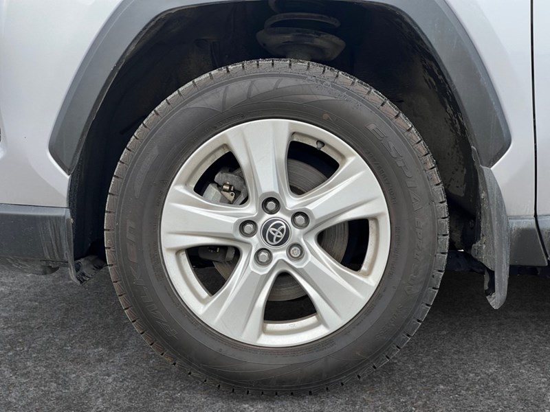 2021 Toyota RAV4 XLE AWD