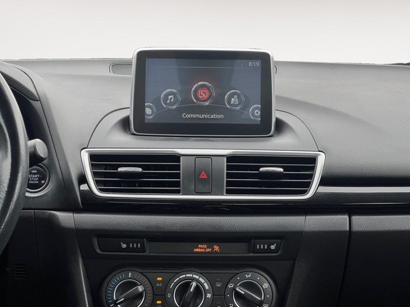 2014  Mazda3 4dr Sdn Man GS-SKY