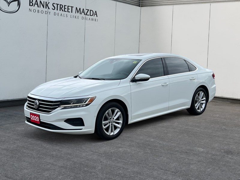 2020 Volkswagen Passat Highline Auto