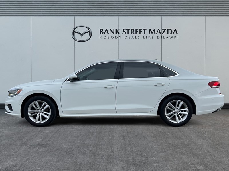 2020 Volkswagen Passat Highline Auto