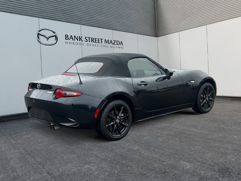2023 Mazda MX-5 GS Manual