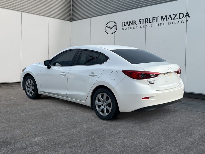 2017  Mazda3 4dr Sdn Auto GS