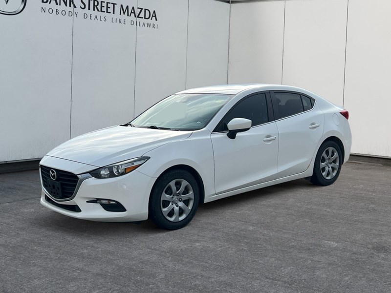 2017  Mazda3 4dr Sdn Auto GS