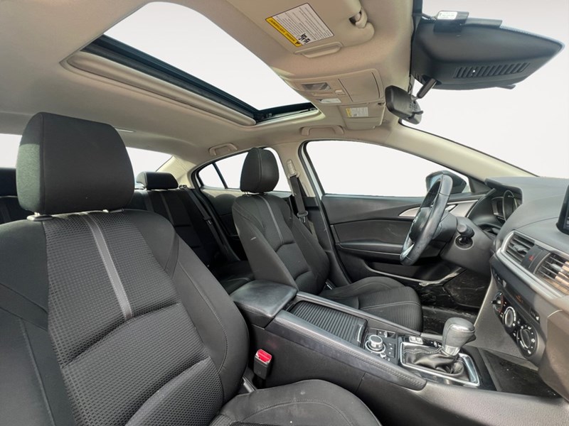 2017  Mazda3 4dr Sdn Auto GS